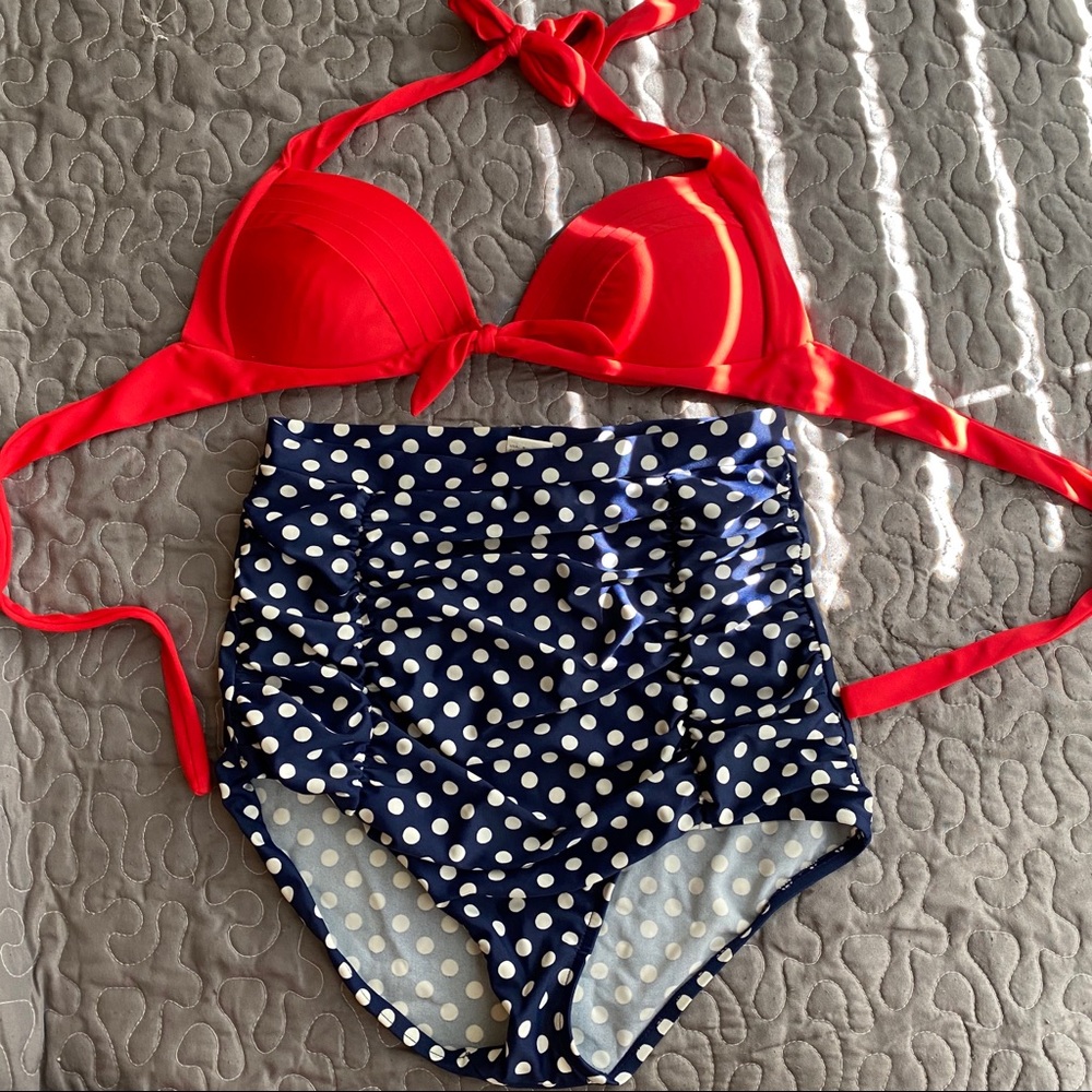 🦋3 for $20 Retro Bikini Sz. Small